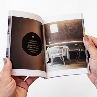 Illustration der Referenzen von Martina Leimegger: Designed bei Brandnamic*